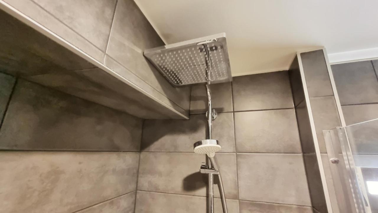 Le Smart - Parking - Terrasse - Wifi - Mulhouse - Relax Bnb Pfastatt Екстер'єр фото